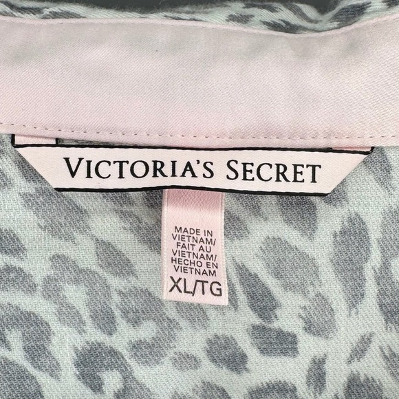 Victoria's Secret Leopard Animal Print Logo Embroidery Button Up Pajama Shirt XL - Picture 4 of 4